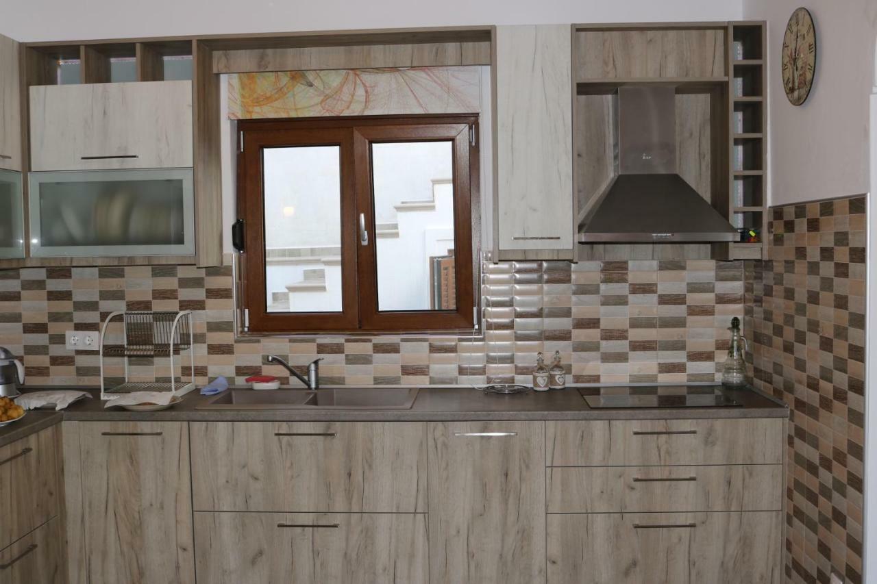 Evilio Votsi  Exterior foto